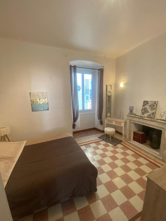 Appartement Climatise,Idealement Situe 100M Du Vieux Port. Bastia  Kültér fotó