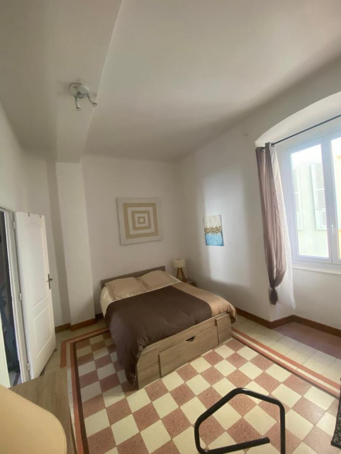 Appartement Climatise,Idealement Situe 100M Du Vieux Port. Bastia  Kültér fotó